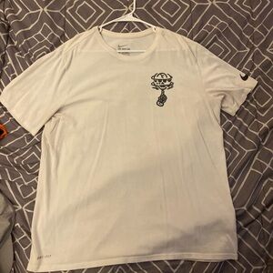 White & Black “ Skater” Mens NIKE XL